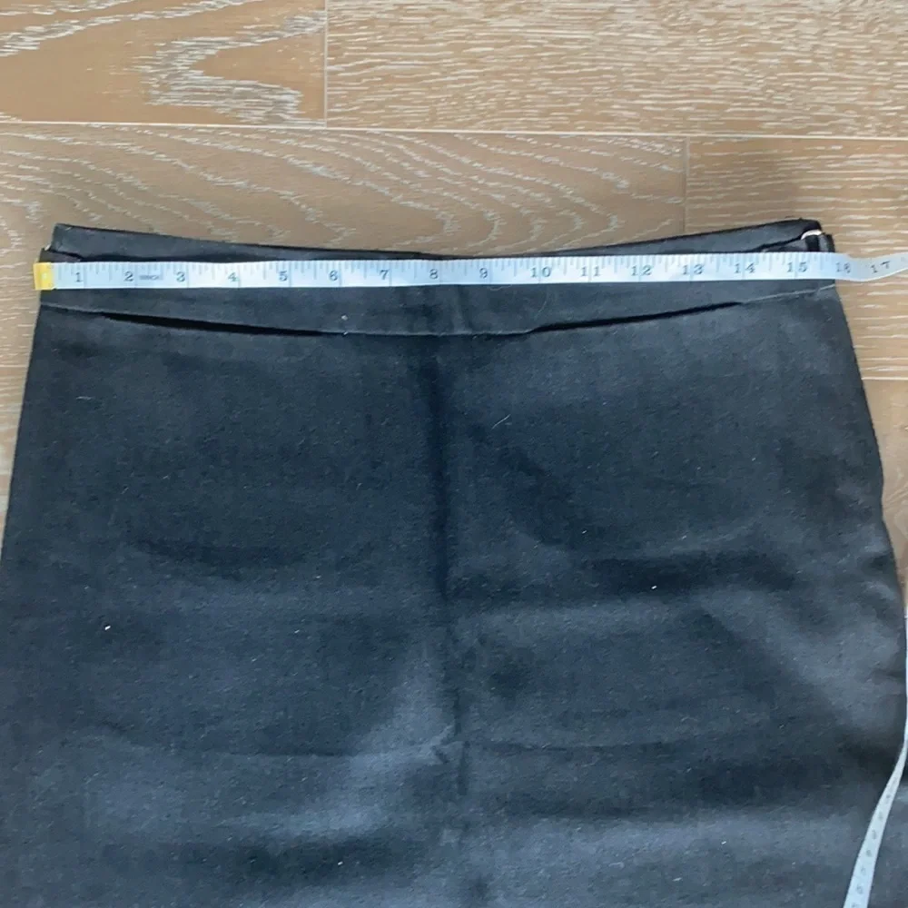 Like New! Club Monaco Denim Skirt | Black | 6
